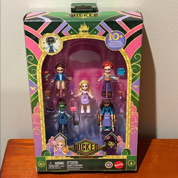 Wicked Students Of Shiz Small Doll Multipack - Picture 3 of 16